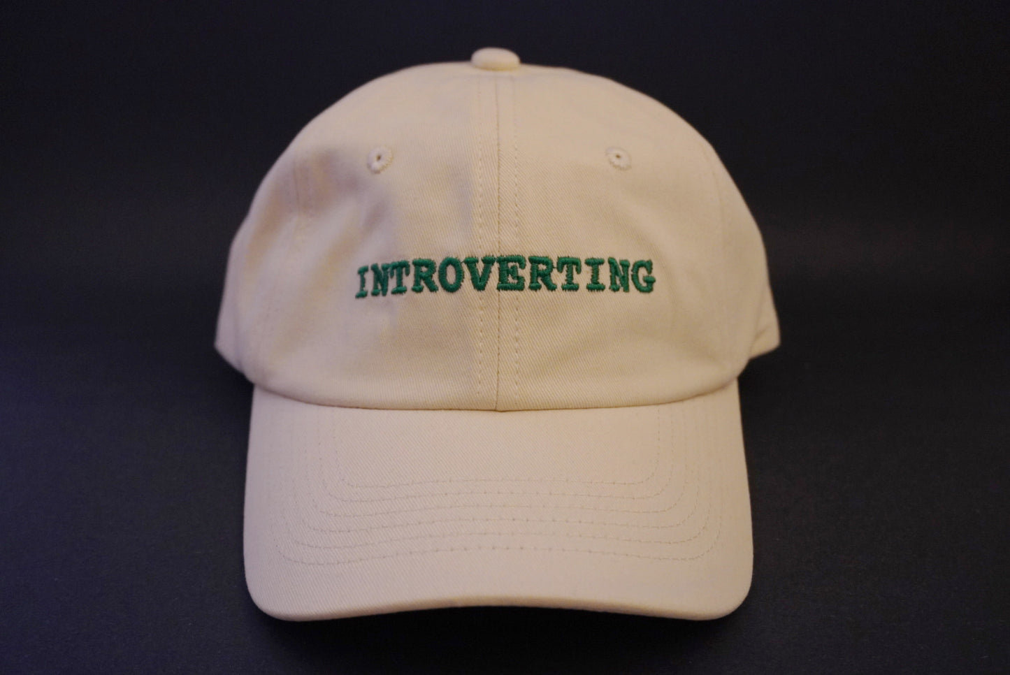 Introverting Cap